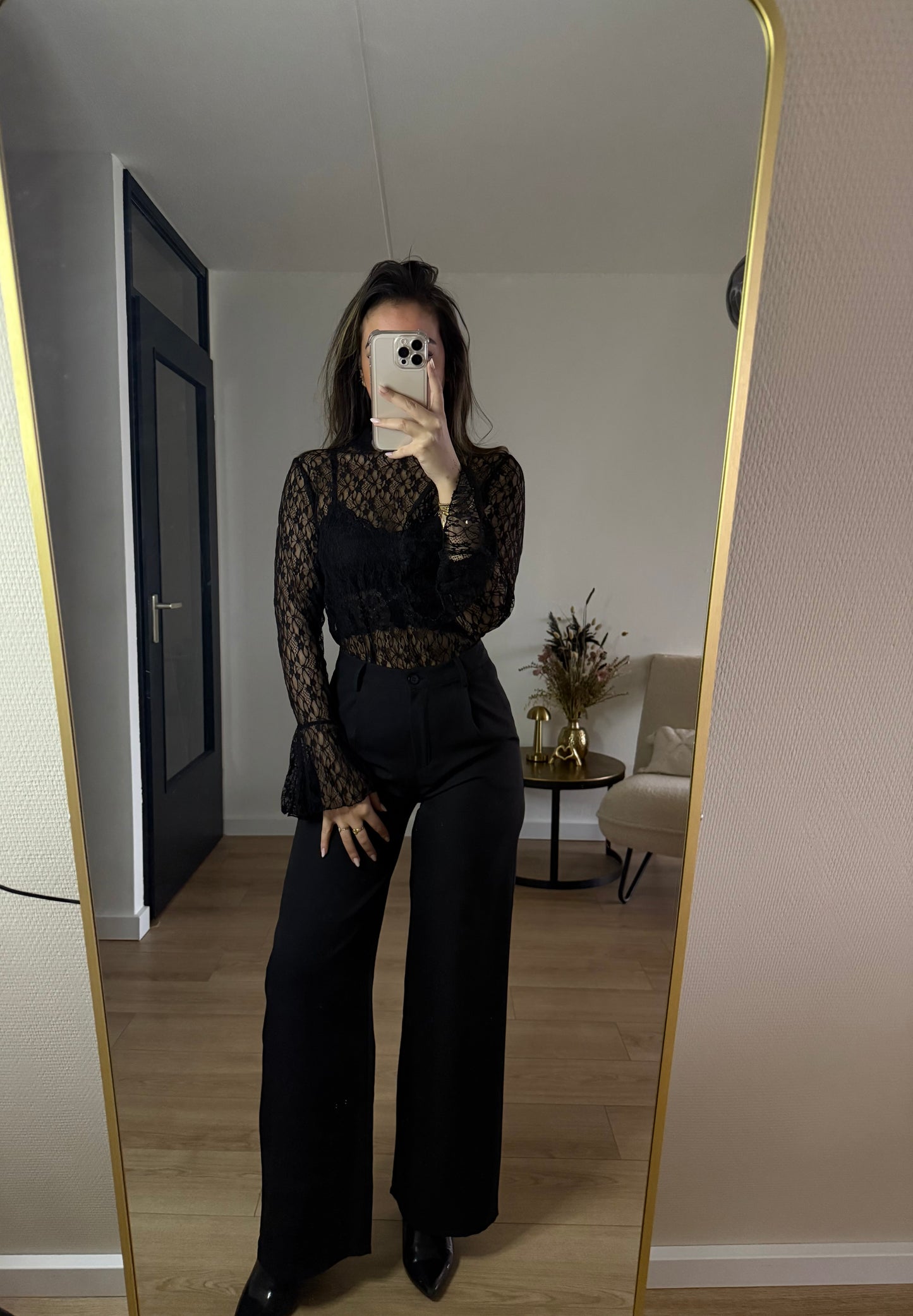 Lua lace top black