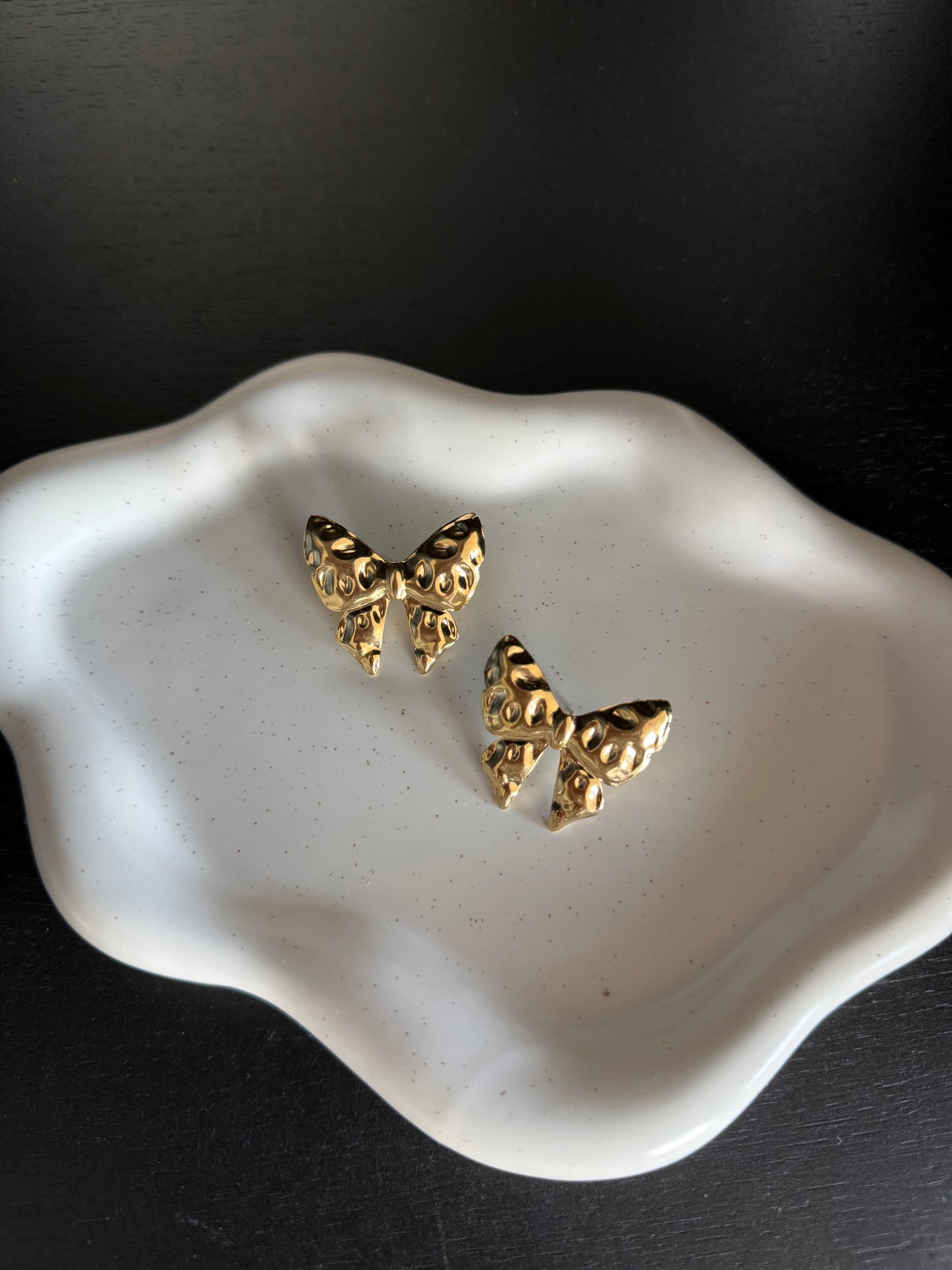 Strik earrings gold