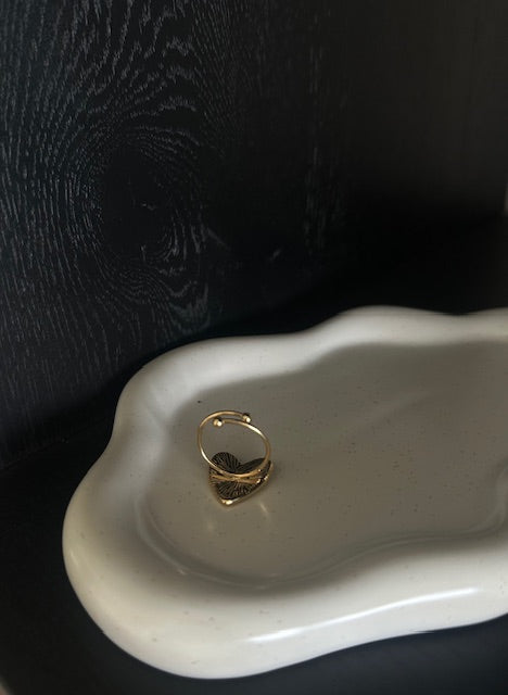Statement heart ring