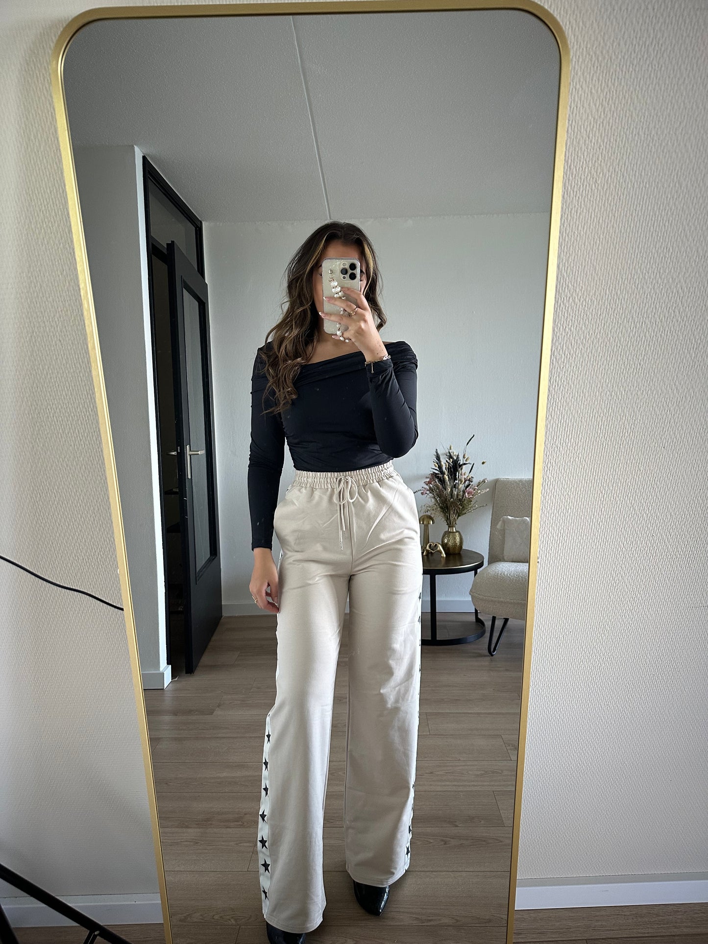 Star pants beige