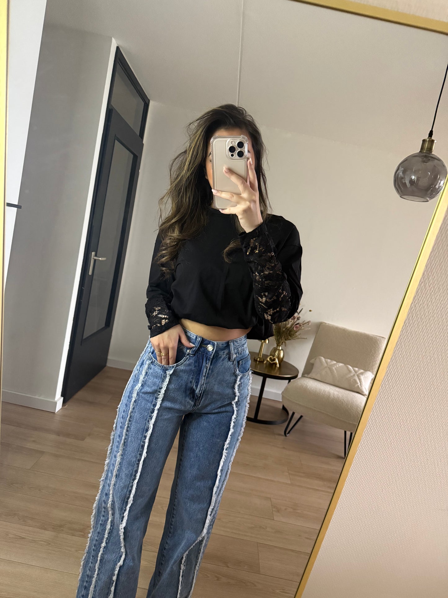 Maeve tee black