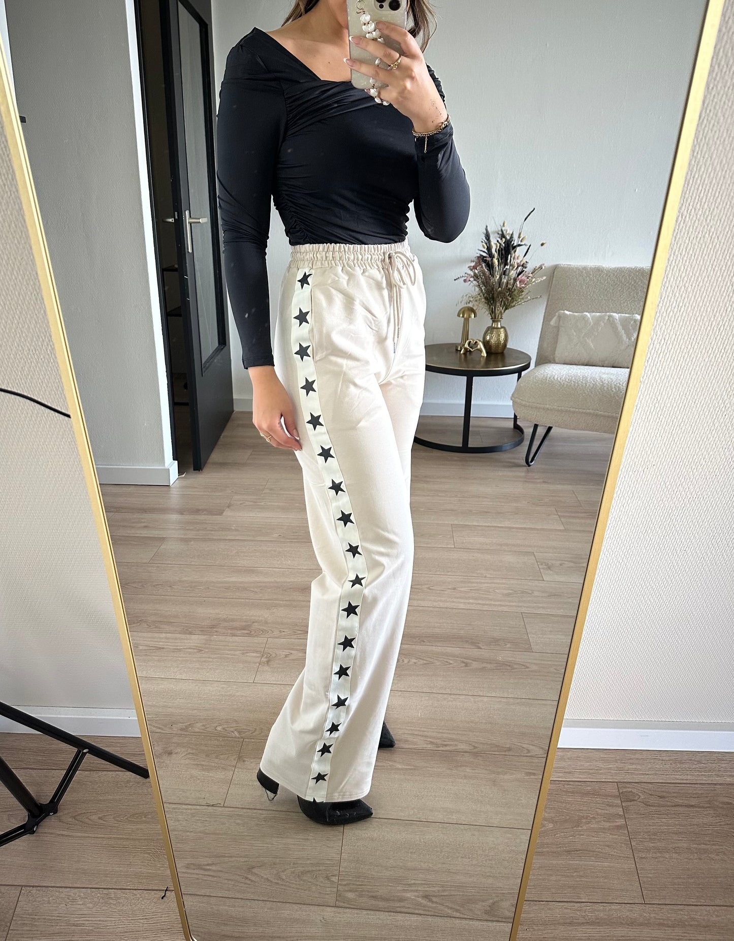 Star pants beige